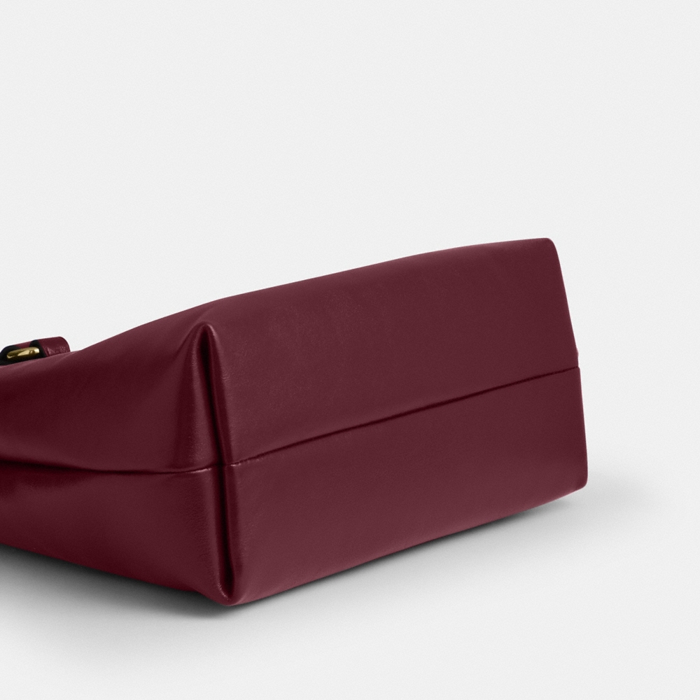Coach Outlet Station Carryall Bag - Preorder