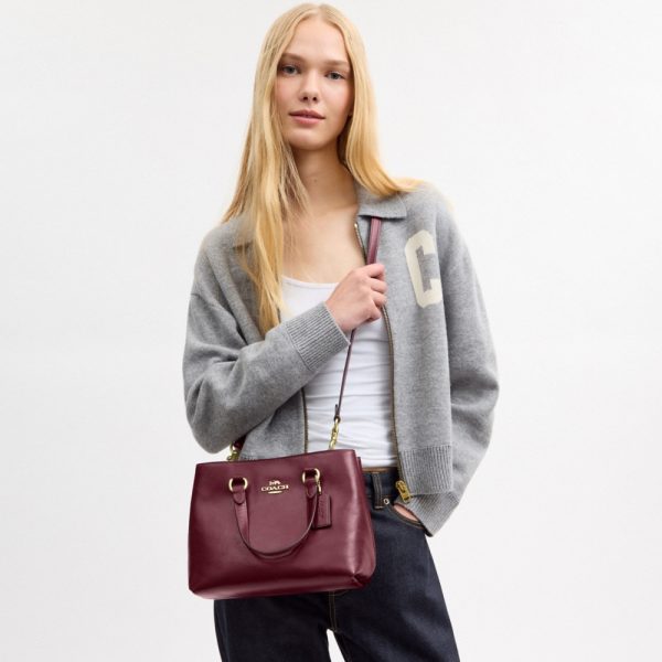 Coach Outlet Station Carryall Bag - Preorder