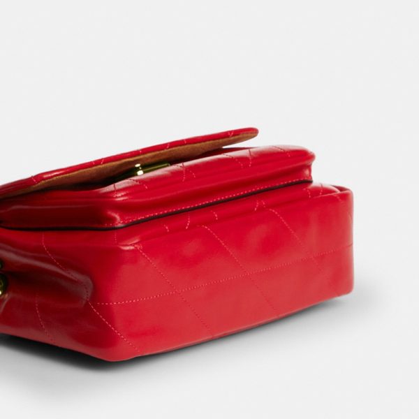 Coach Outlet Elodie Crossbody Bag 18 With Quilting - Preorder