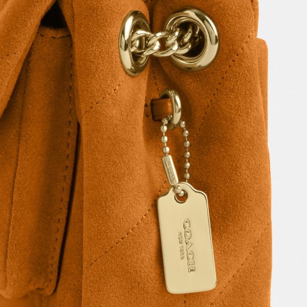 Coach Outlet Elodie Crossbody Bag 18 With Quilting - Preorder
