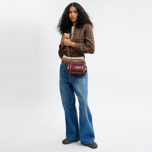 Coach Outlet Laurel Shoulder Bag 22 With Pockets - Preorder