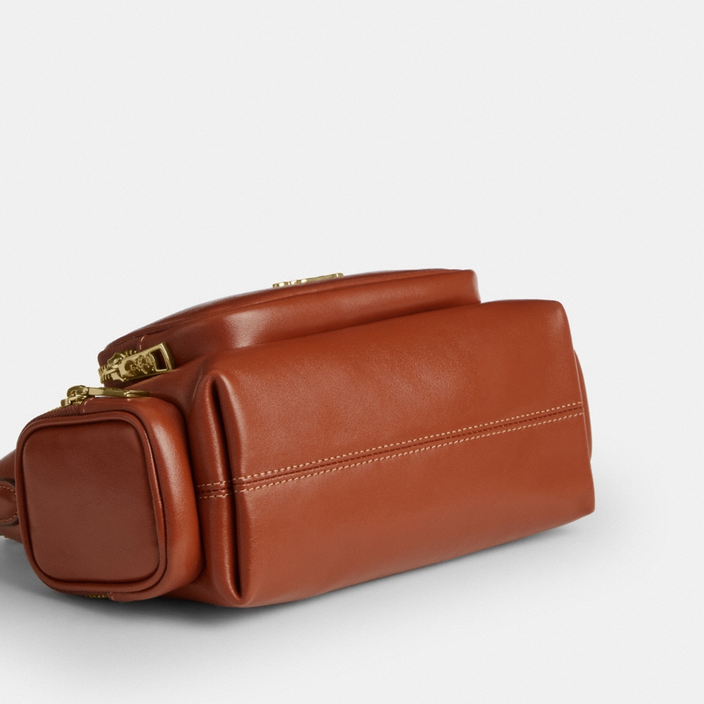 Coach Outlet Laurel Shoulder Bag 22 With Pockets - Preorder