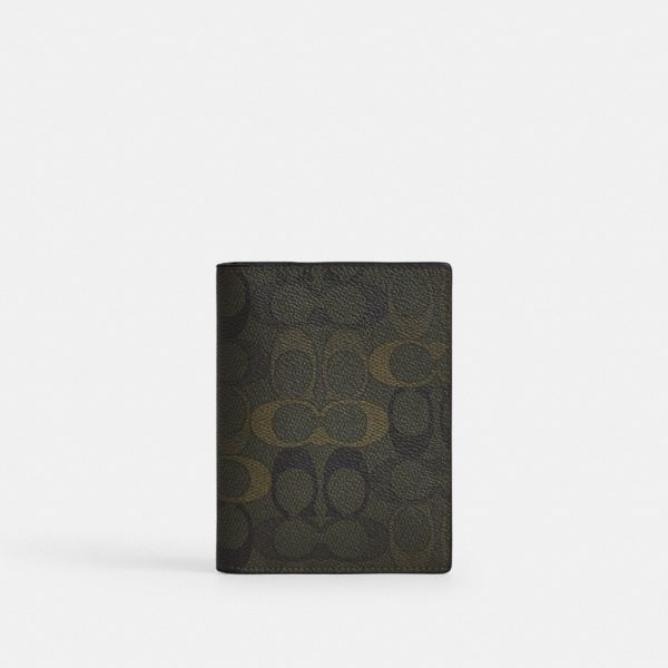 Coach Outlet Passport Card Case In Signature Camo Print - Preorder
