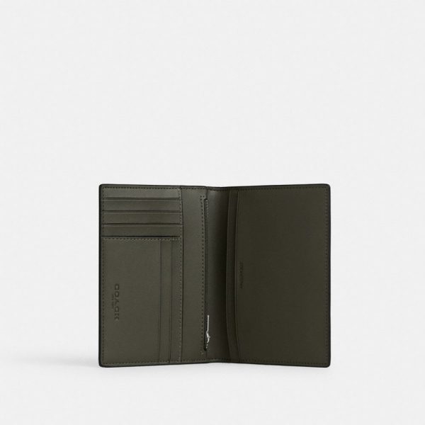 Coach Outlet Passport Card Case In Signature Camo Print - Preorder