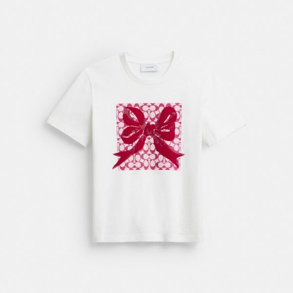 Coach Outlet Signature Square Bow Classic T-Shirt In Organic Cotton - Preorder