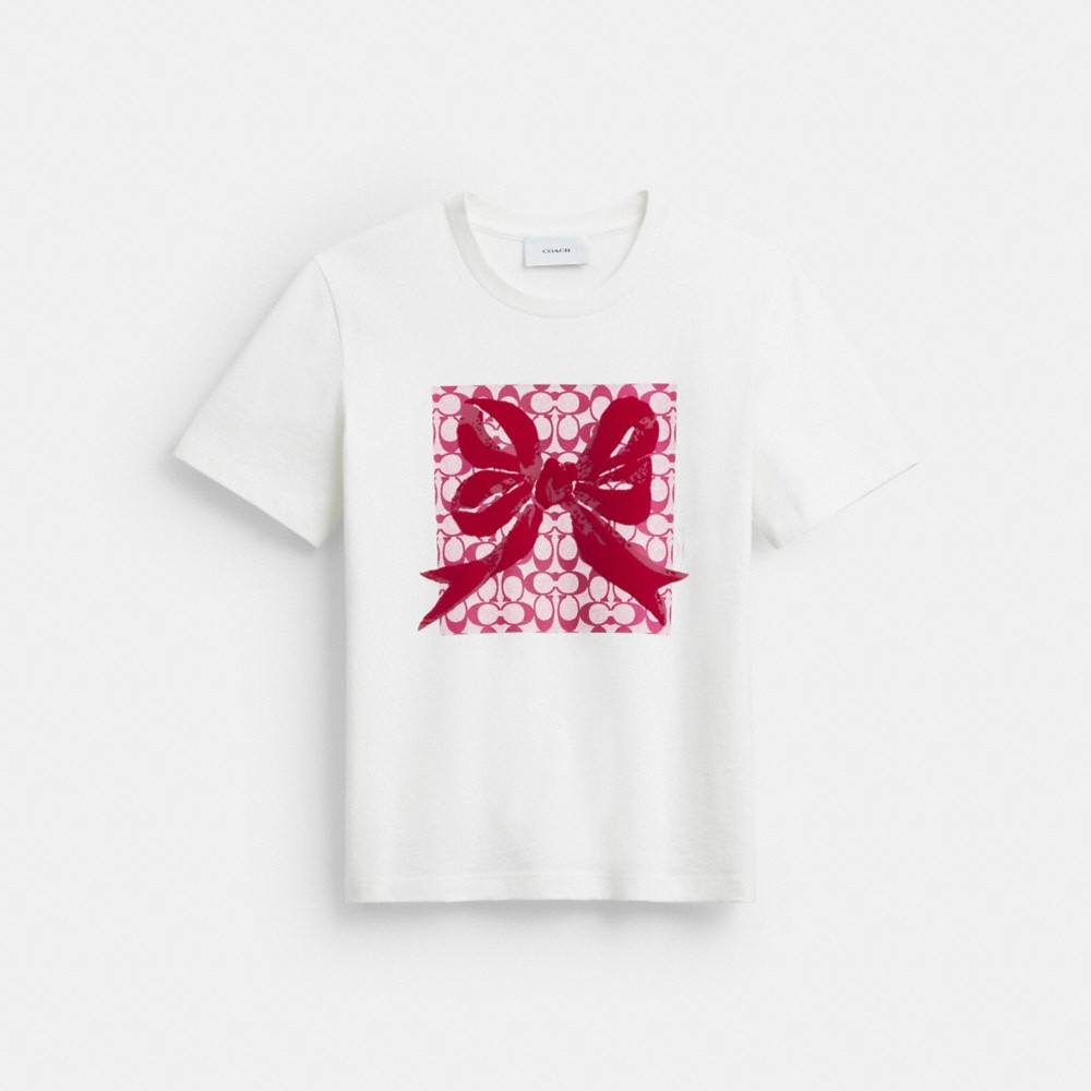 Coach Outlet Signature Square Bow Classic T-Shirt In Organic Cotton - Preorder