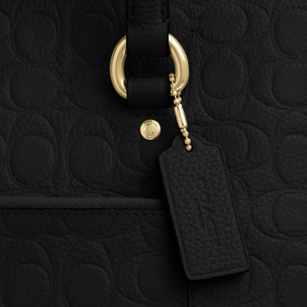 Coach Outlet Station Tote Bag In Signature Leather - Preorder