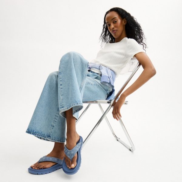 Coach Outlet Brynn Thong Sandal In Crystal Signature Denim - Preorder