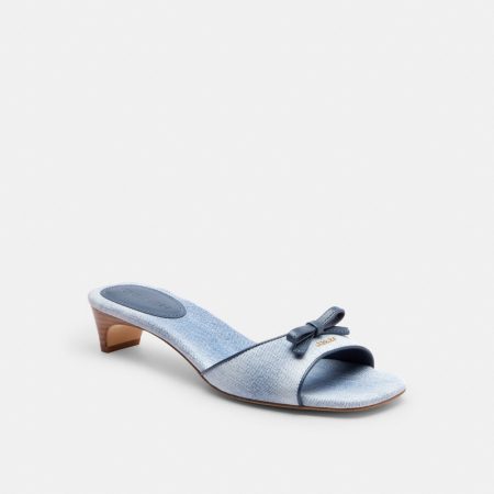 Coach Outlet Bow Kitten Heel Sandal In Loved Denim - Preorder — Light Indigo