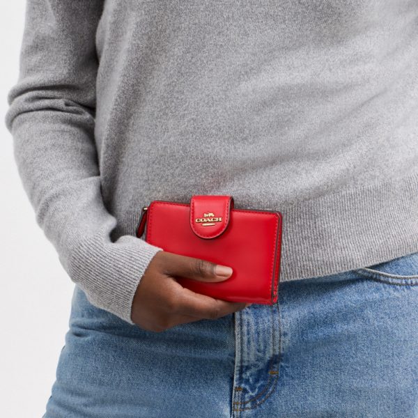 Coach Outlet Medium Corner Zip Wallet - Preorder