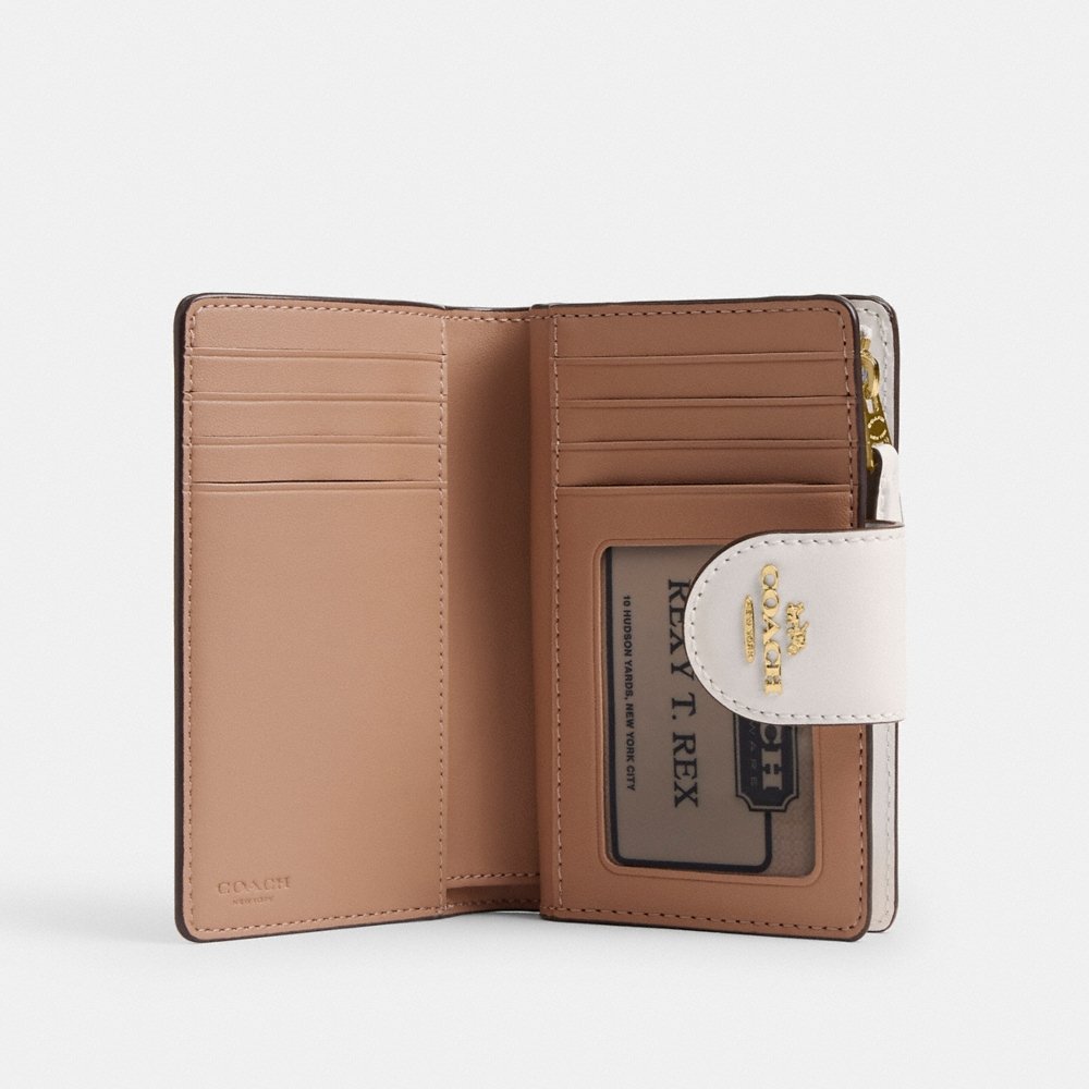 Coach Outlet Medium Corner Zip Wallet With Floral Print - Preorder