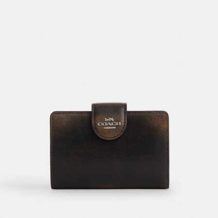 Coach Outlet Medium Corner Zip Wallet In Loved Leather - Preorder — Silver/Black Brown