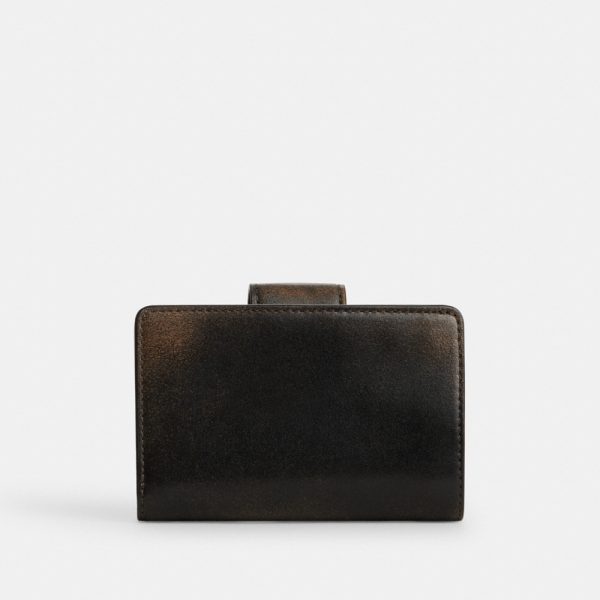 Coach Outlet Medium Corner Zip Wallet In Loved Leather - Preorder