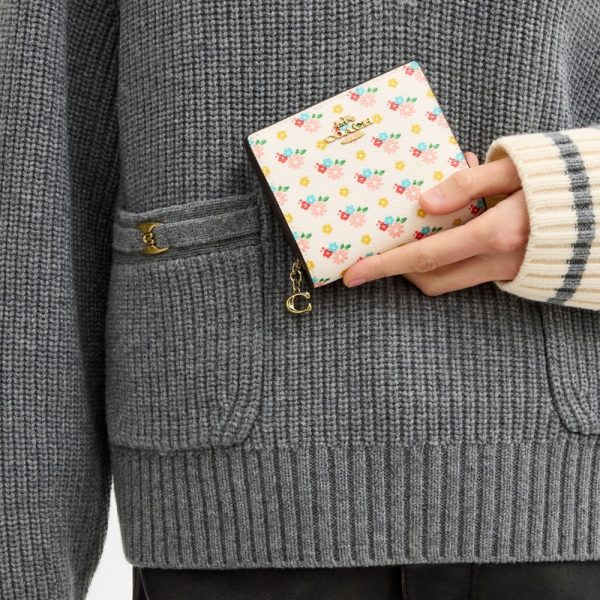 Coach Outlet Snap Wallet With Floral Print And Charm - Preorder