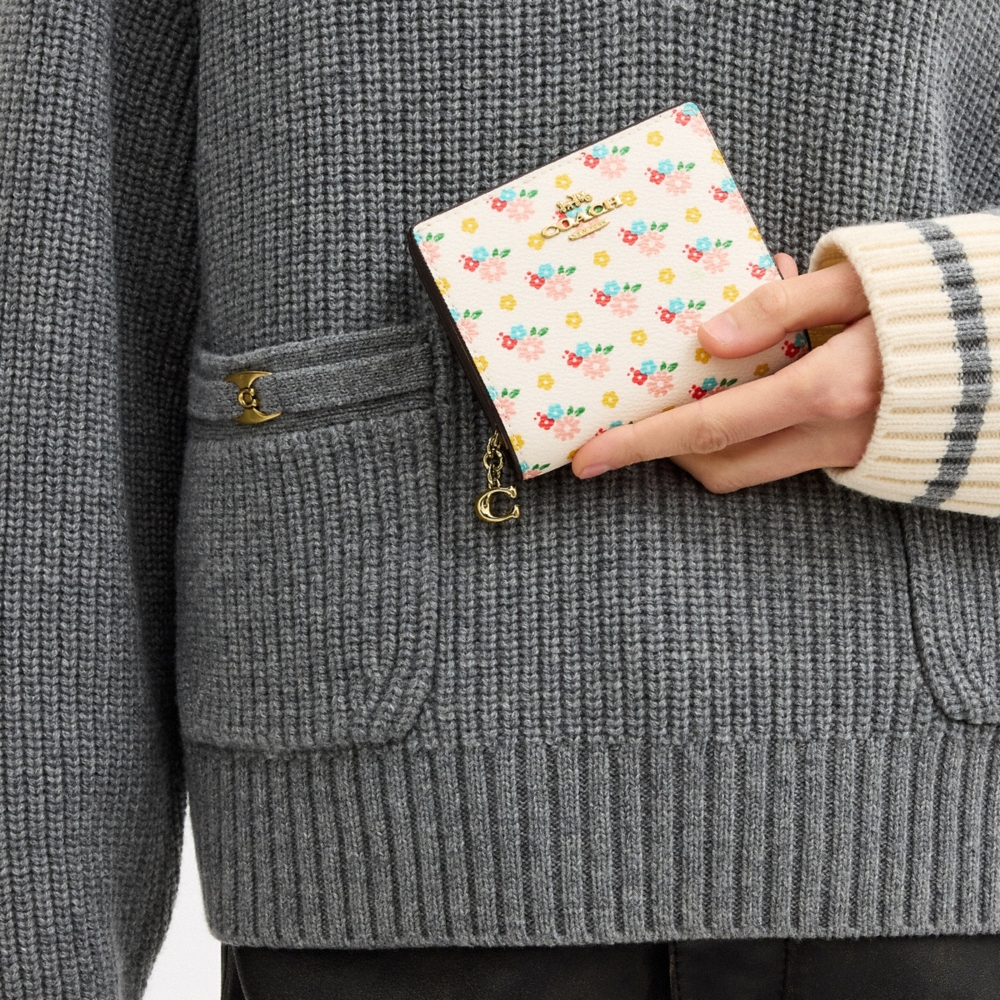 Coach Outlet Snap Wallet With Floral Print And Charm - Preorder