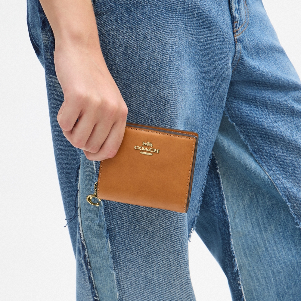 Coach Outlet Snap Wallet - Preorder