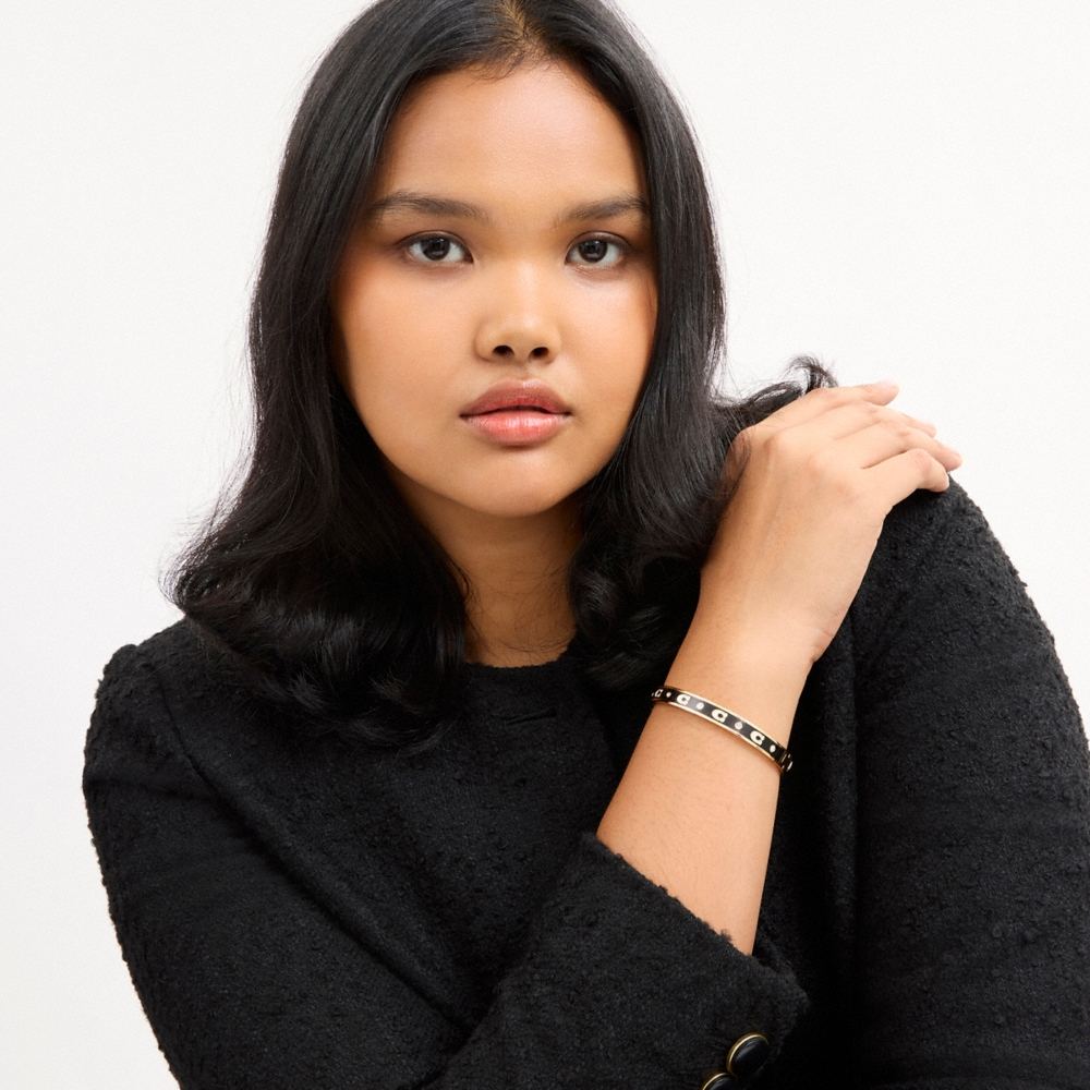 Coach Outlet Repeated C Hinged Bangle - Preorder