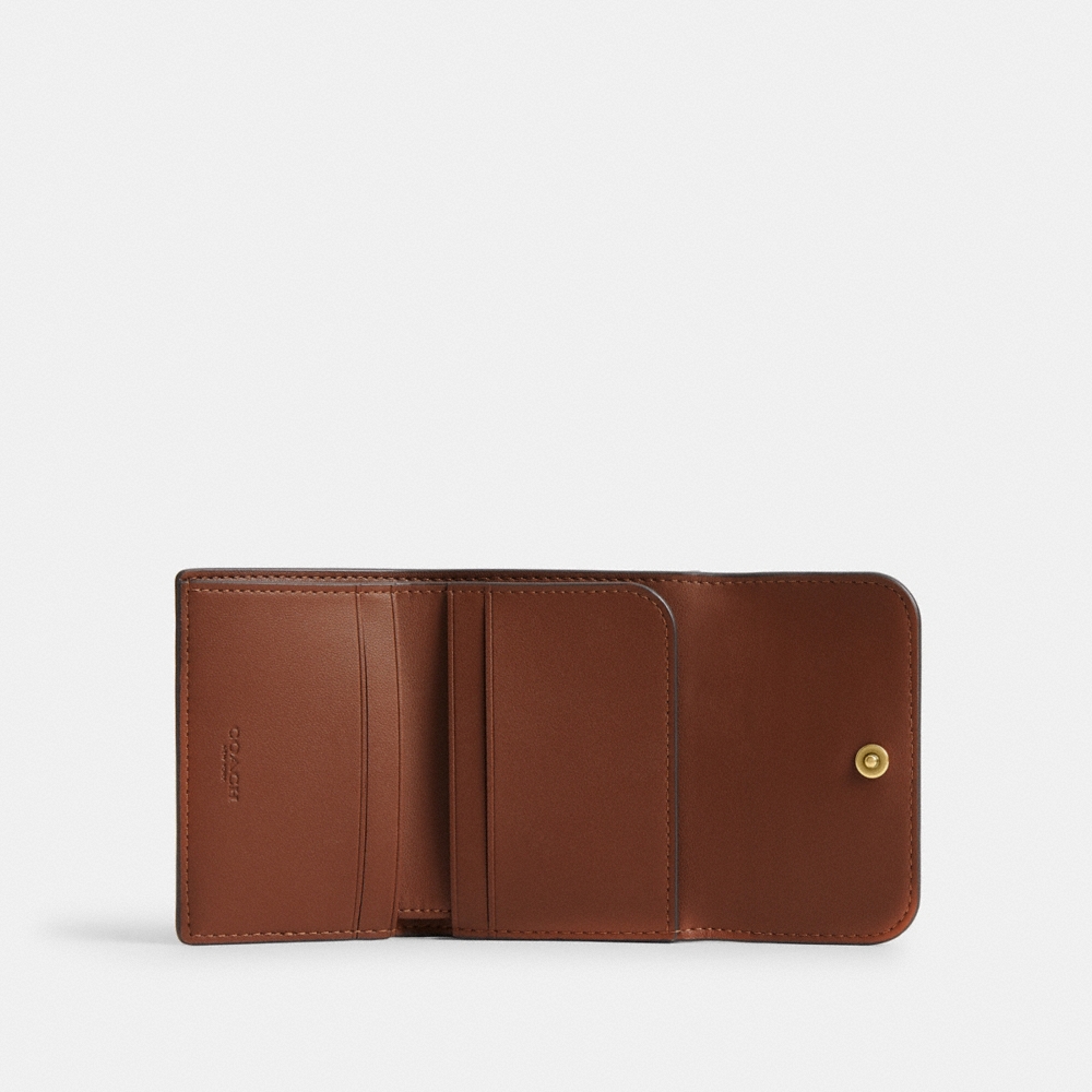 Coach Essential Card Holder Wallet In Loved Leather - Preorder