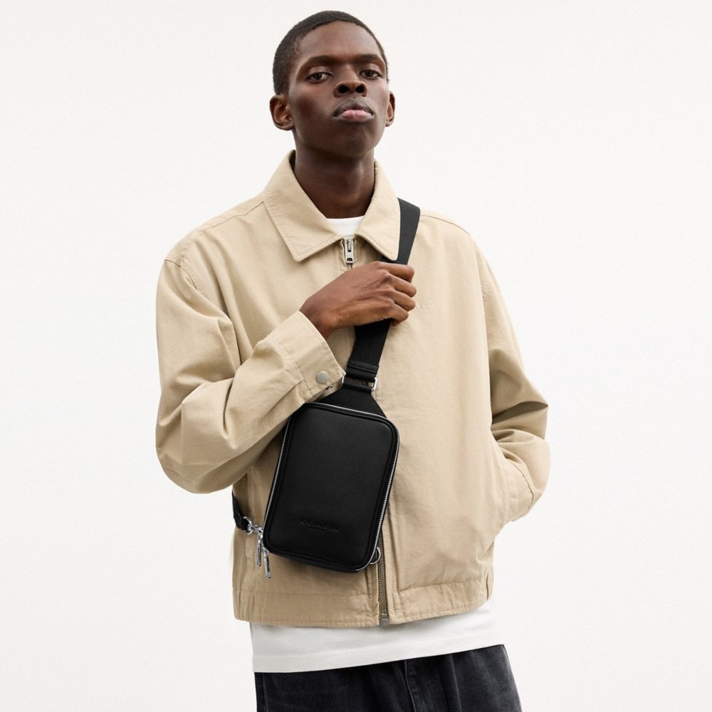 Coach Outlet Ray Pack - Preorder