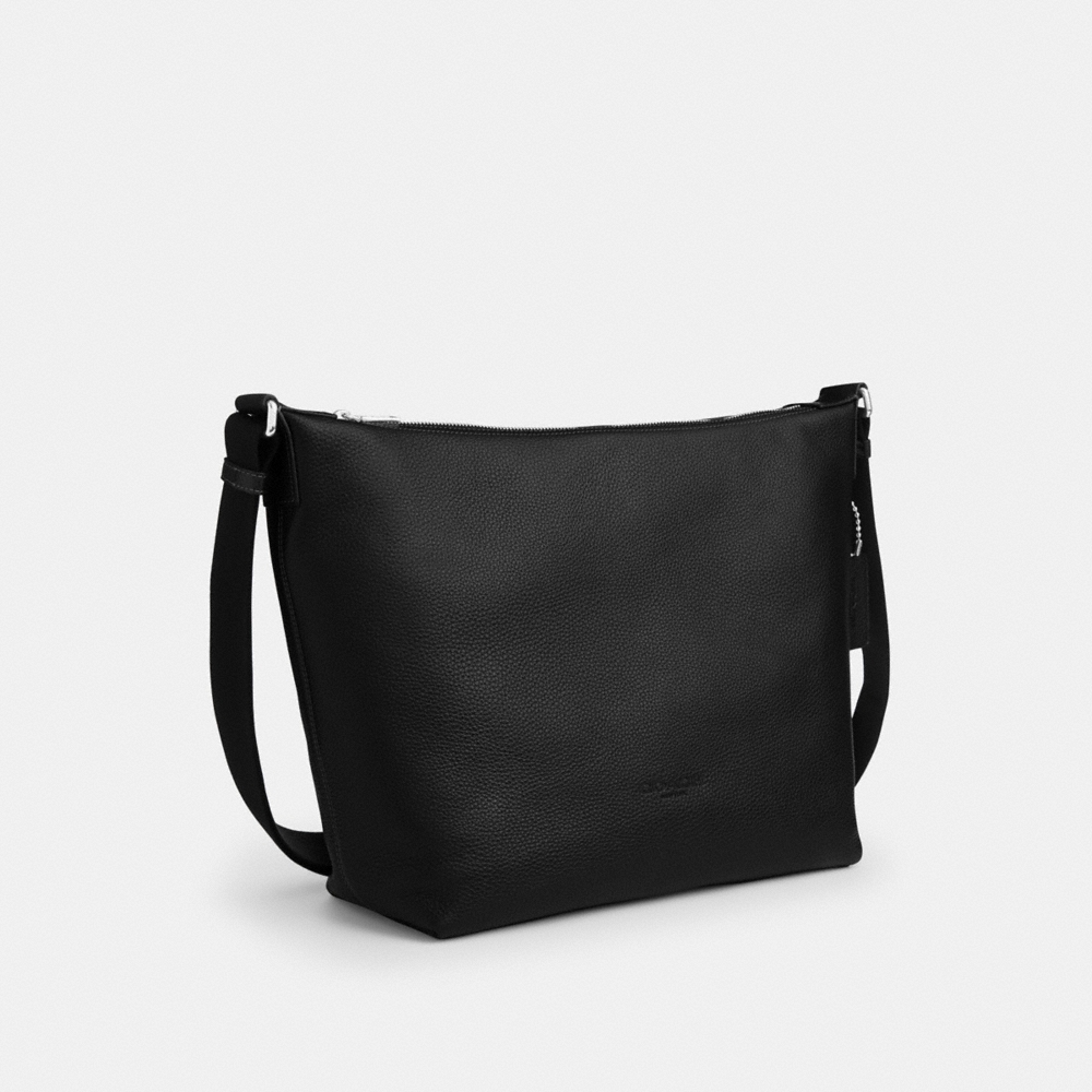 Coach Outlet Finn Hobo Bag 32 - Preorder