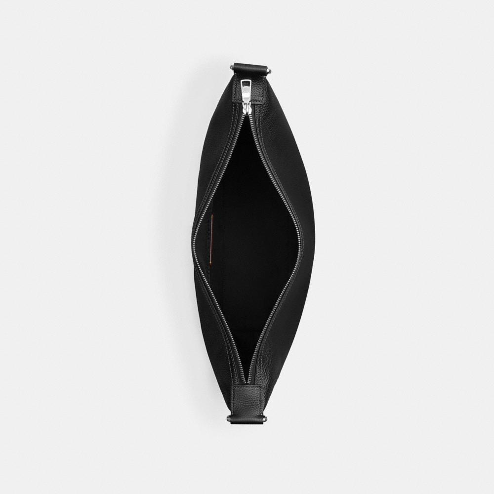 Coach Outlet Finn Hobo Bag 32 - Preorder