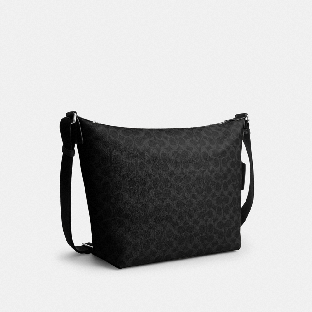 Coach Outlet Finn Hobo Bag 32 In Signature Canvas - Preorder