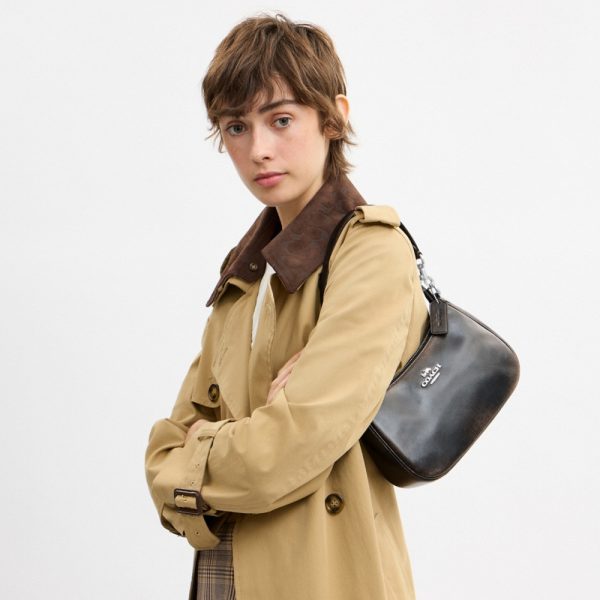 Coach Outlet Teri Shoulder Bag In Loved Leather - Preorder