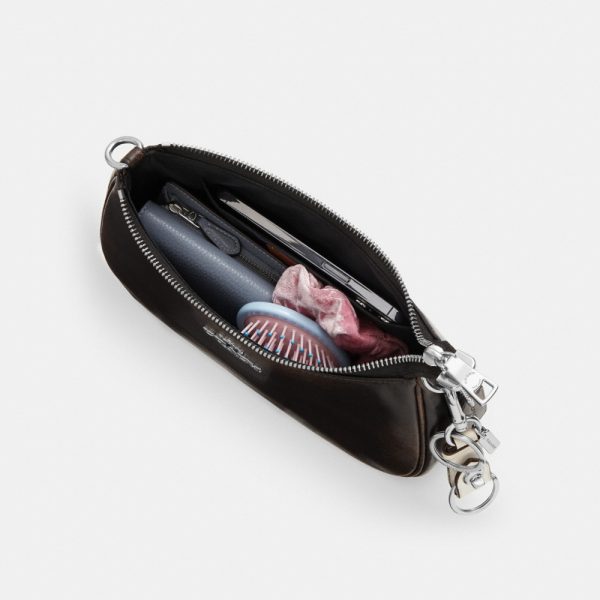 Coach Outlet Teri Shoulder Bag In Loved Leather - Preorder