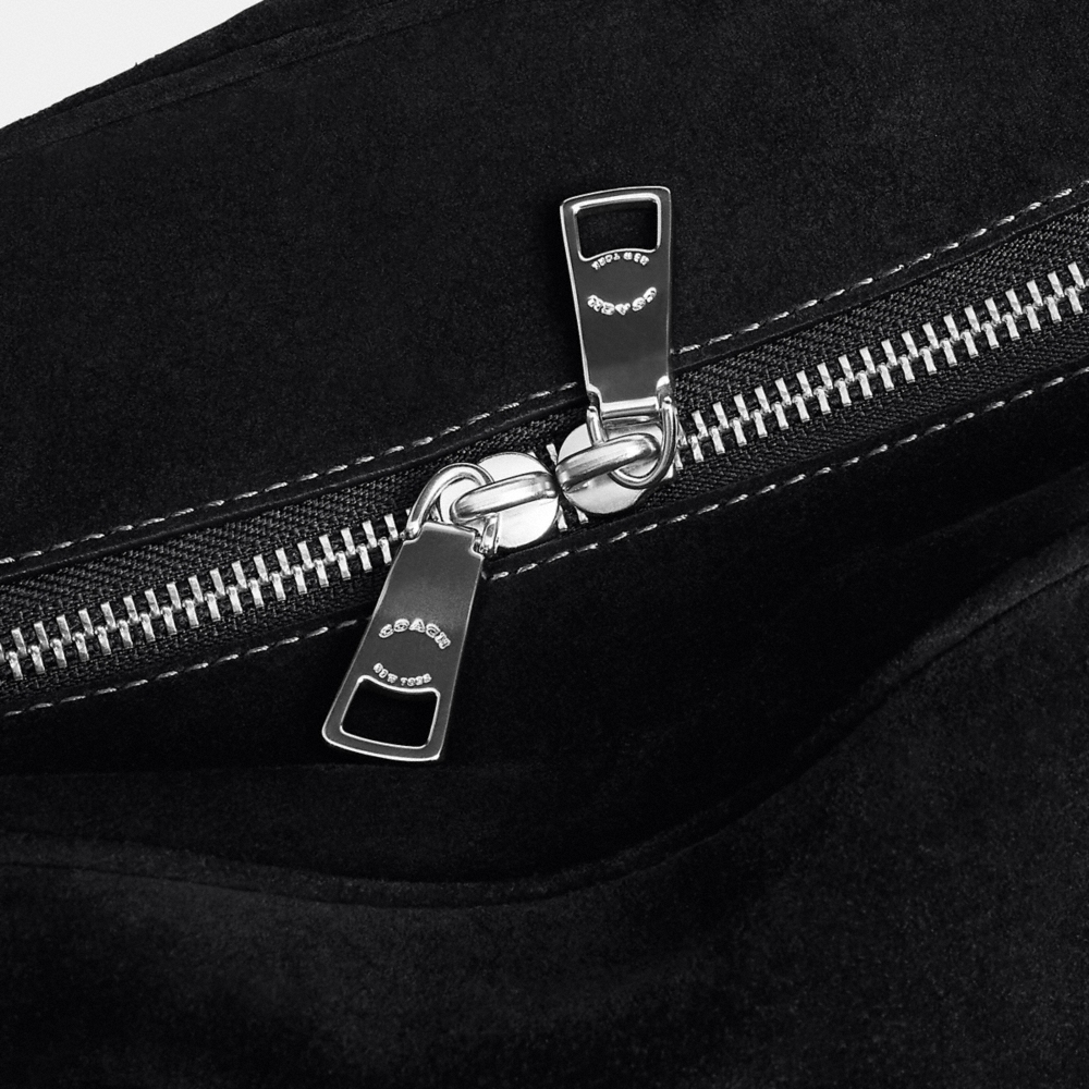 Coach Outlet Sydney Shoulder Bag - Preorder