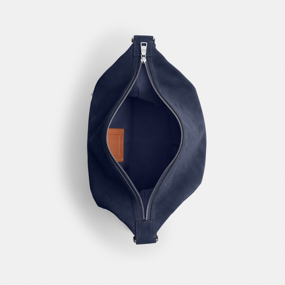 Coach Outlet Finn Hobo Bag 32 - Preorder
