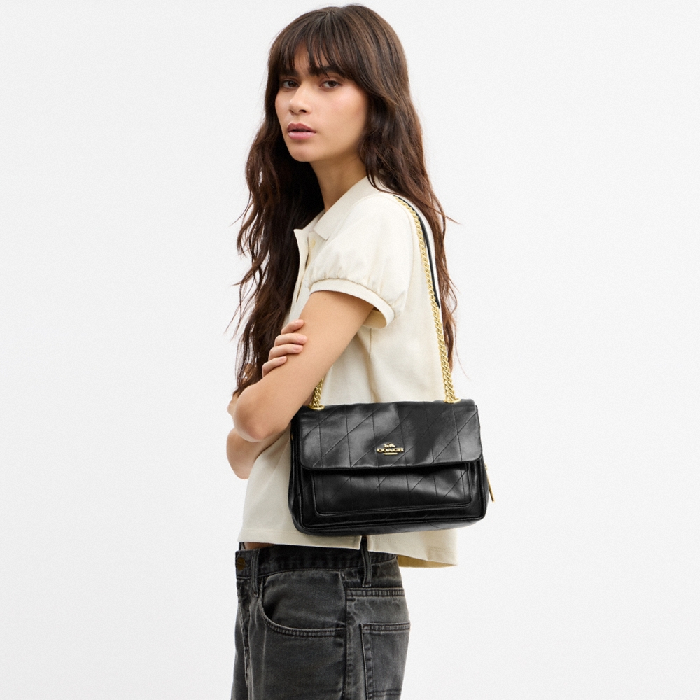 Coach Outlet Elodie Crossbody Bag 24 With Quilting - Preorder