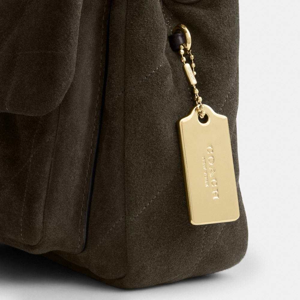 Coach Outlet Elodie Crossbody Bag 24 With Quilting - Preorder