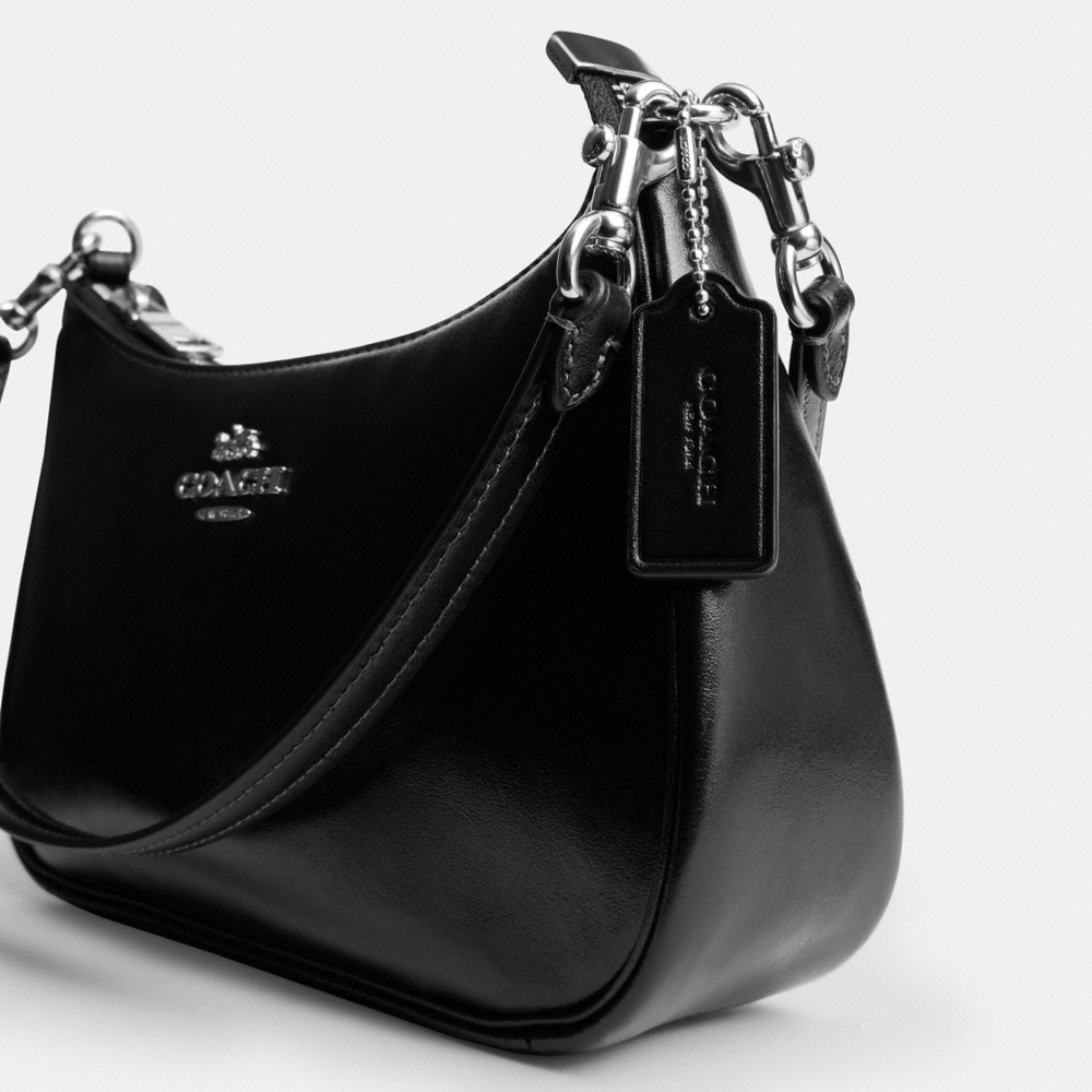 Coach Outlet Soft Teri Shoulder Bag - Preorder