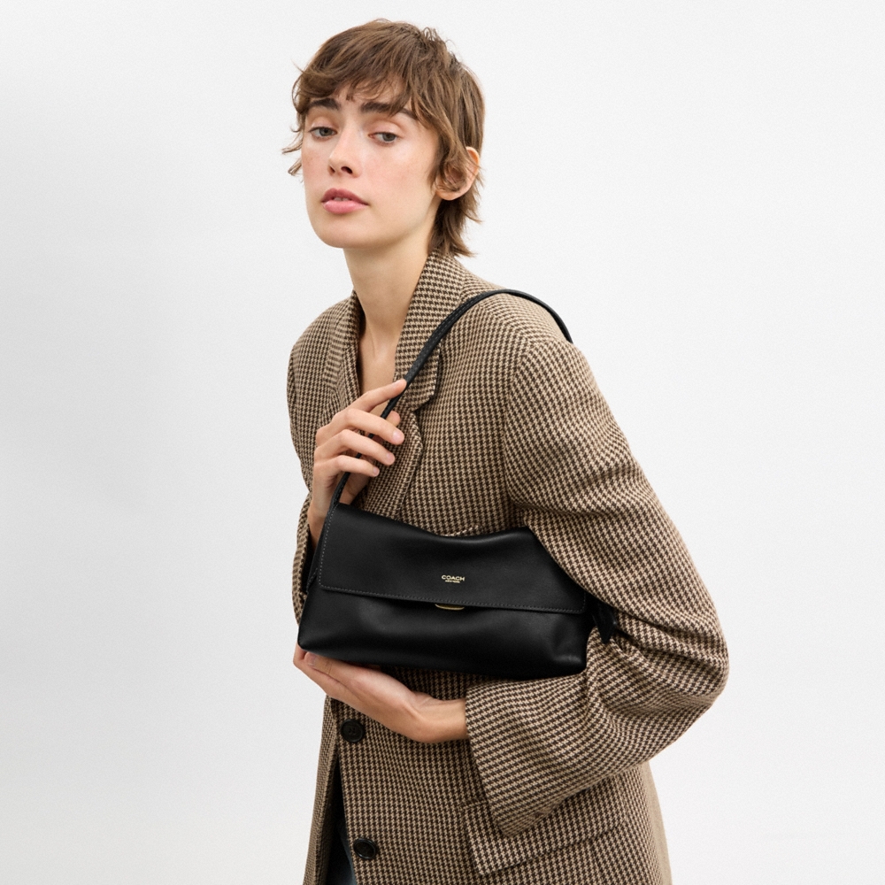 Coach Outlet Chelsea Shoulder Bag 26 - Preorder