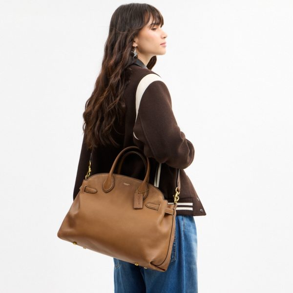 Coach Soft Empire Carryall Bag 40 In Loved Leather - Preorder