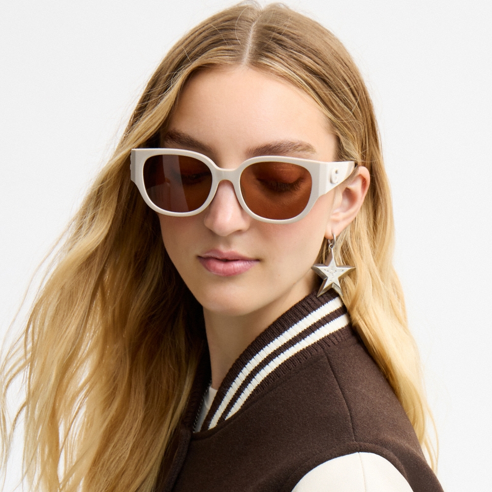 Coach Beveled C Square Sunglasses - Preorder