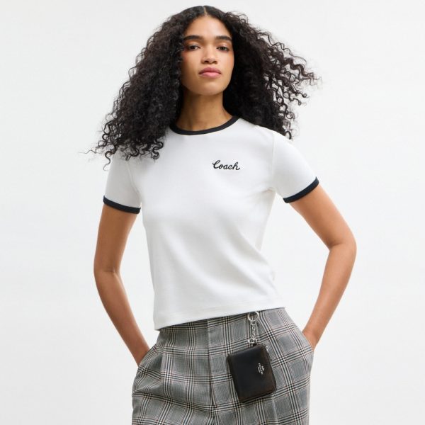 Coach Outlet Small Corner Zip Wallet In Loved Leather - Preorder