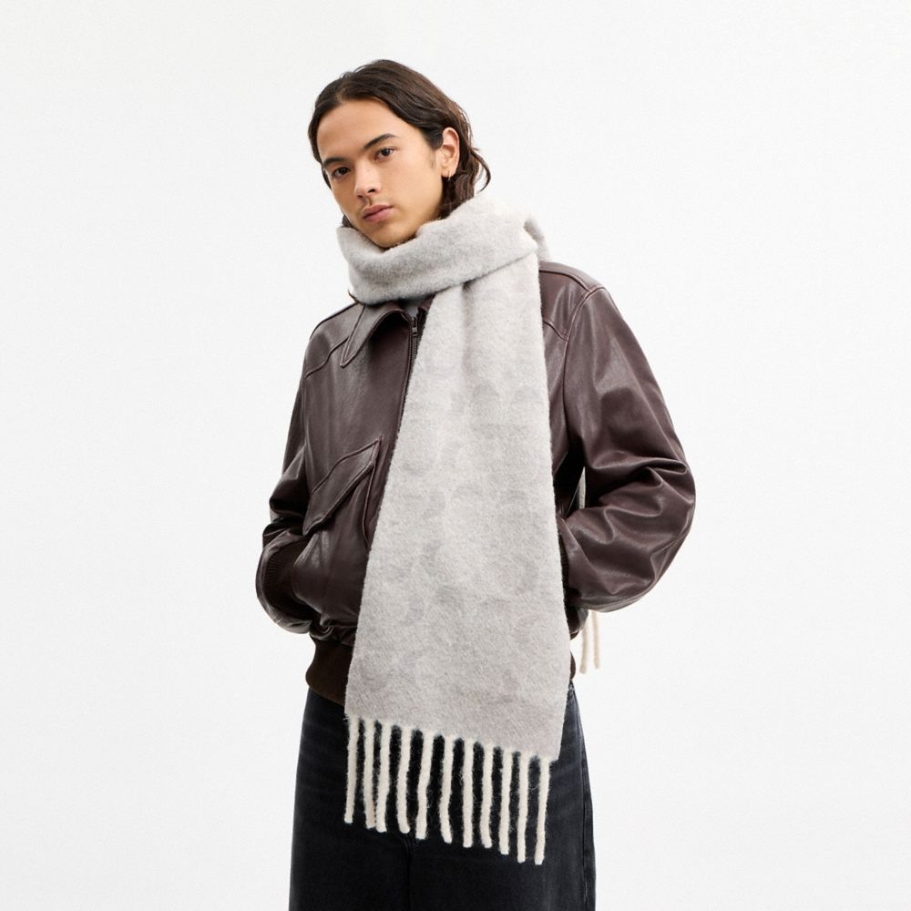 Coach Outlet Signature Muffler - Preorder