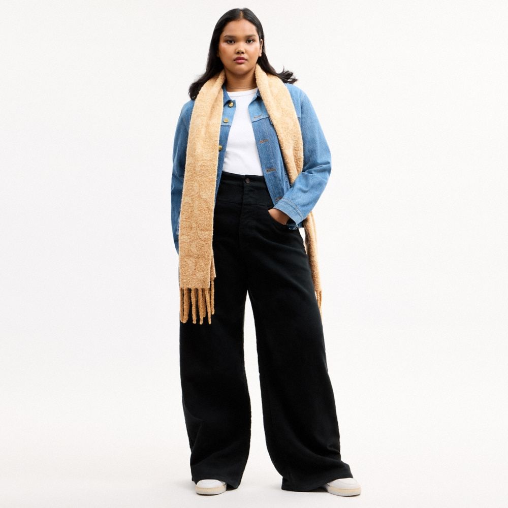 Coach Outlet Signature Muffler - Preorder