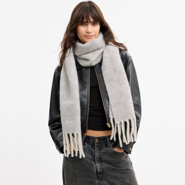 Coach Outlet Signature Muffler - Preorder