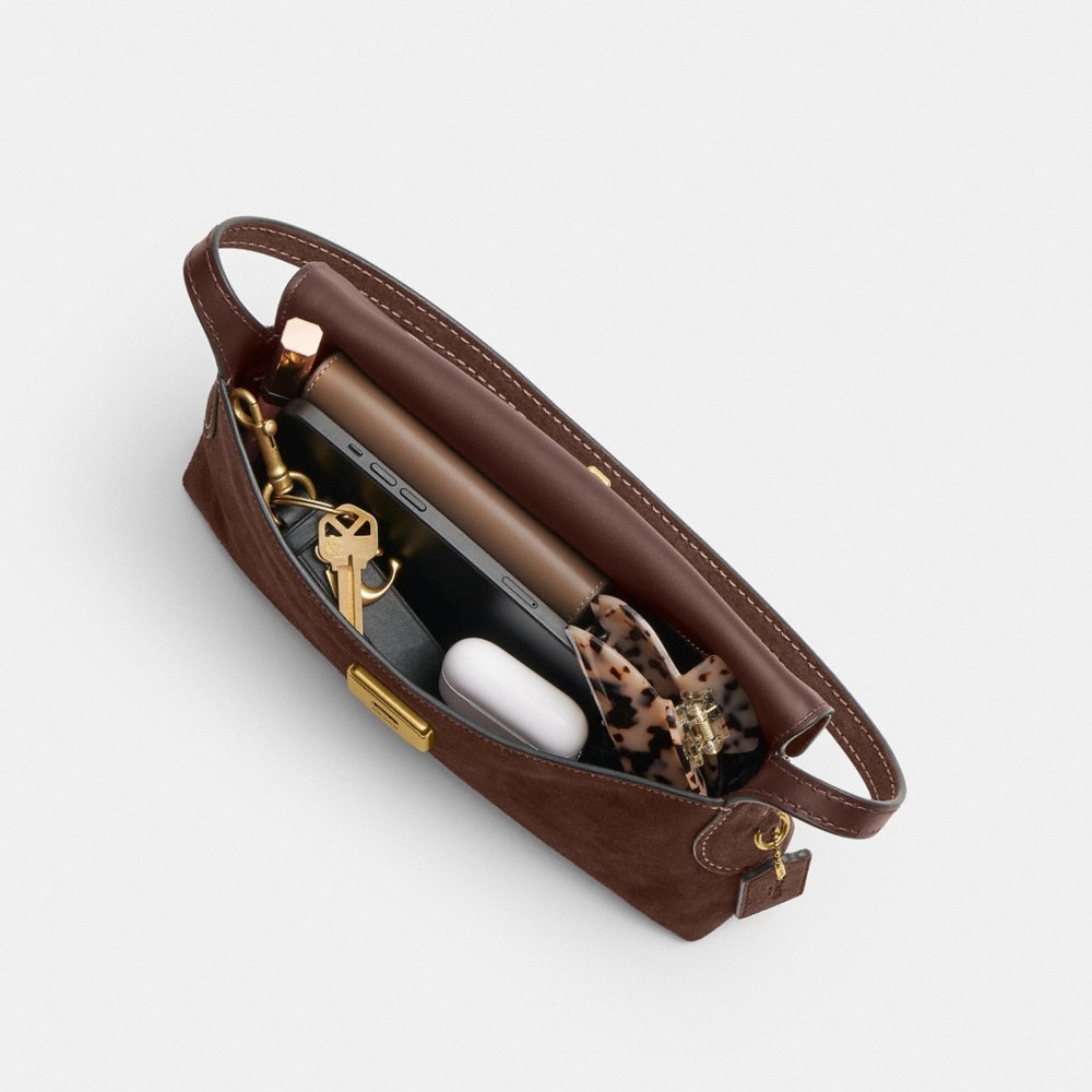 Coach Chelsea Shoulder Bag 26 - Preorder