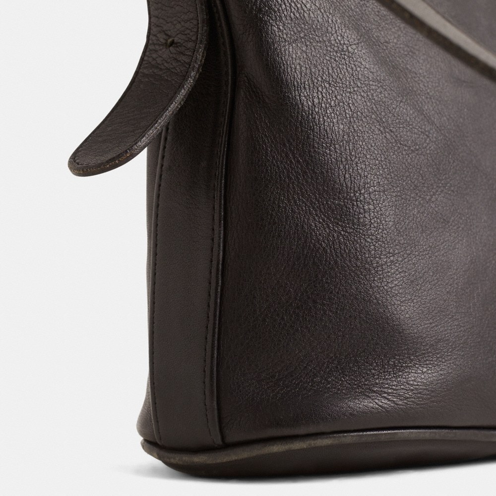 Coach Vintage Worth Hobo - Preorder