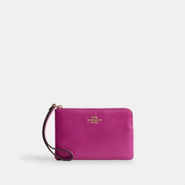 Coach Outlet Corner Zip Wristlet - Preorder
