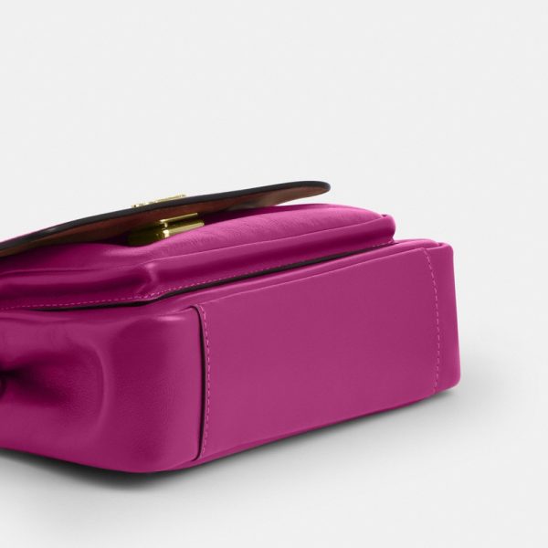 Coach Outlet Elodie Crossbody Bag 18 - Preorder