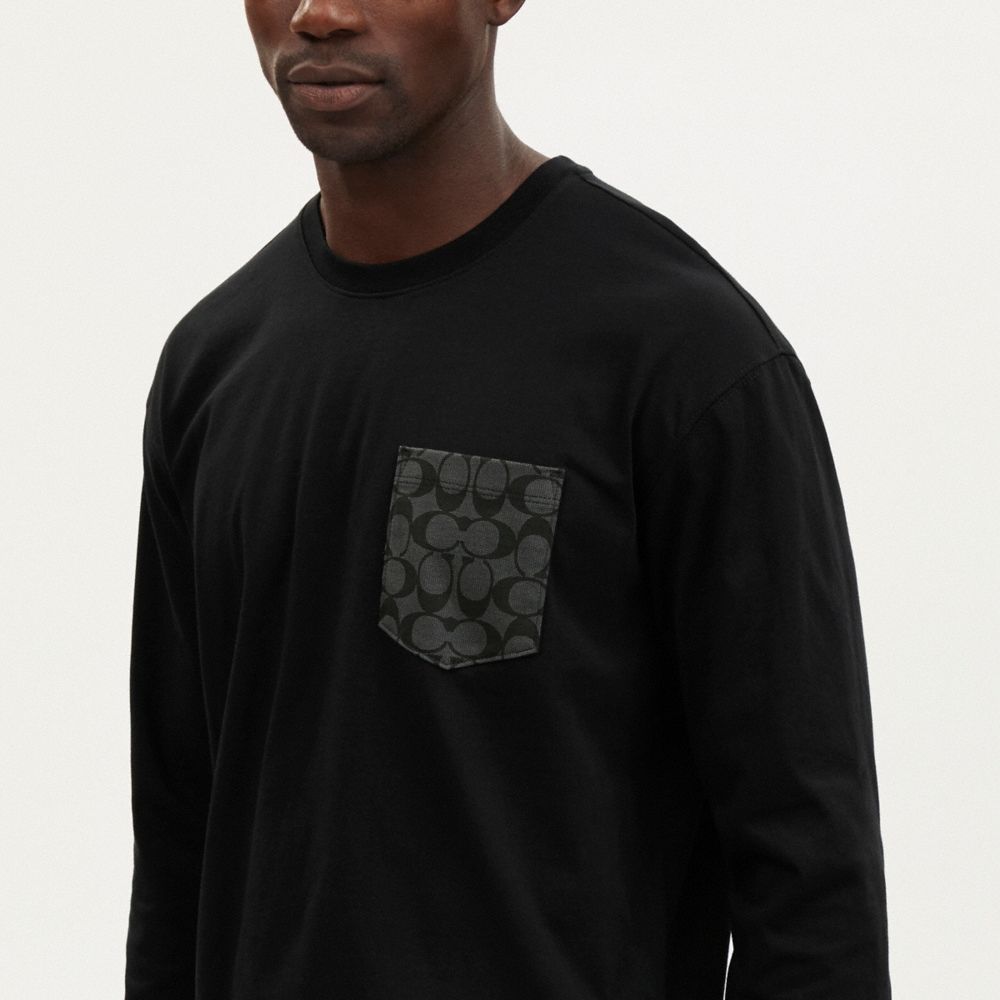 Coach Outlet Signature Long Sleeve T-Shirt In Organic Cotton - Preorder