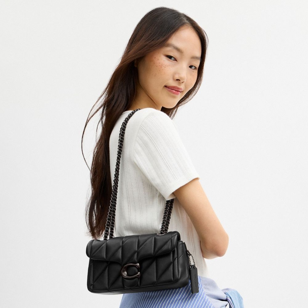 Coach Outlet Tabby Shoulder Bag 20 With Pillow Quilting - Preorder