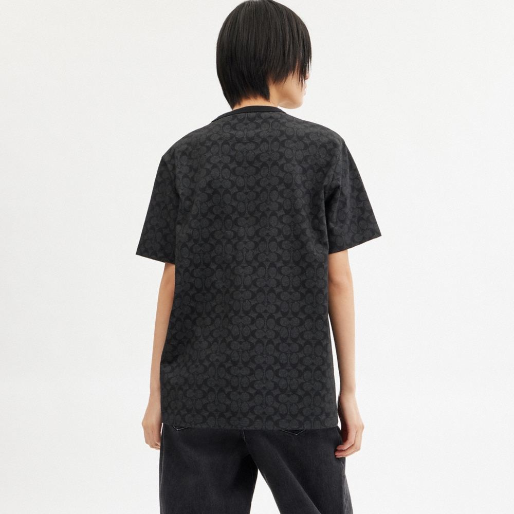 Coach Outlet Signature T-Shirt - Preorder