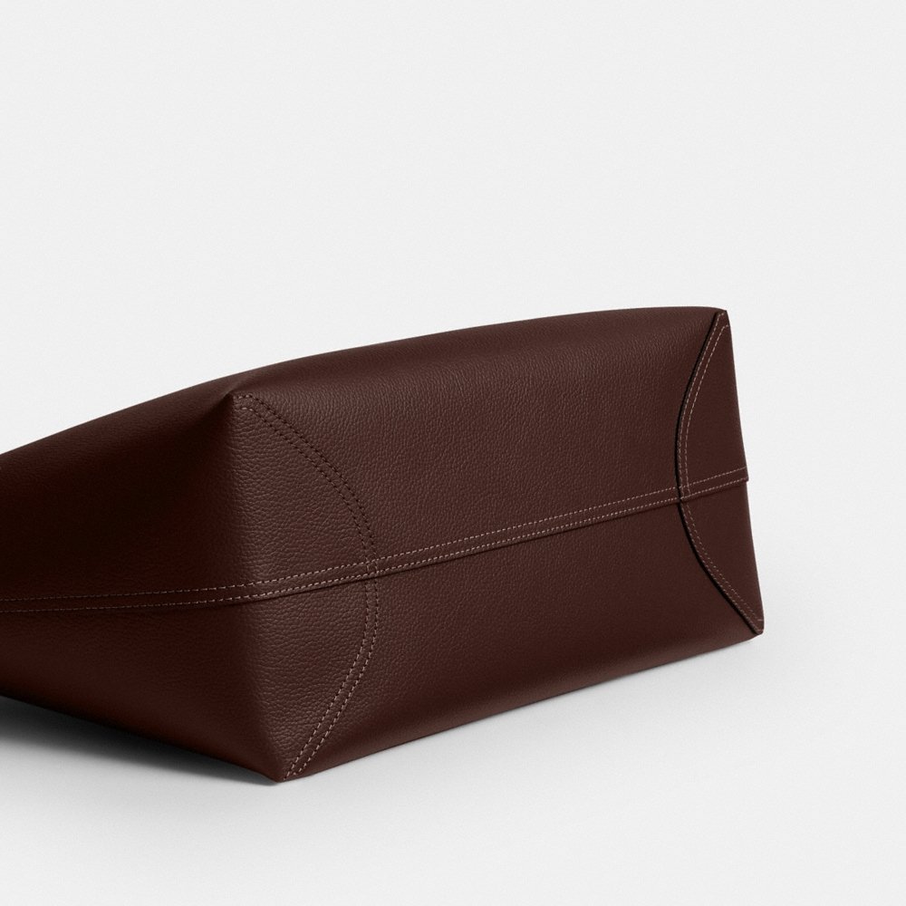 Coach Outlet City Tote Bag - Preorder