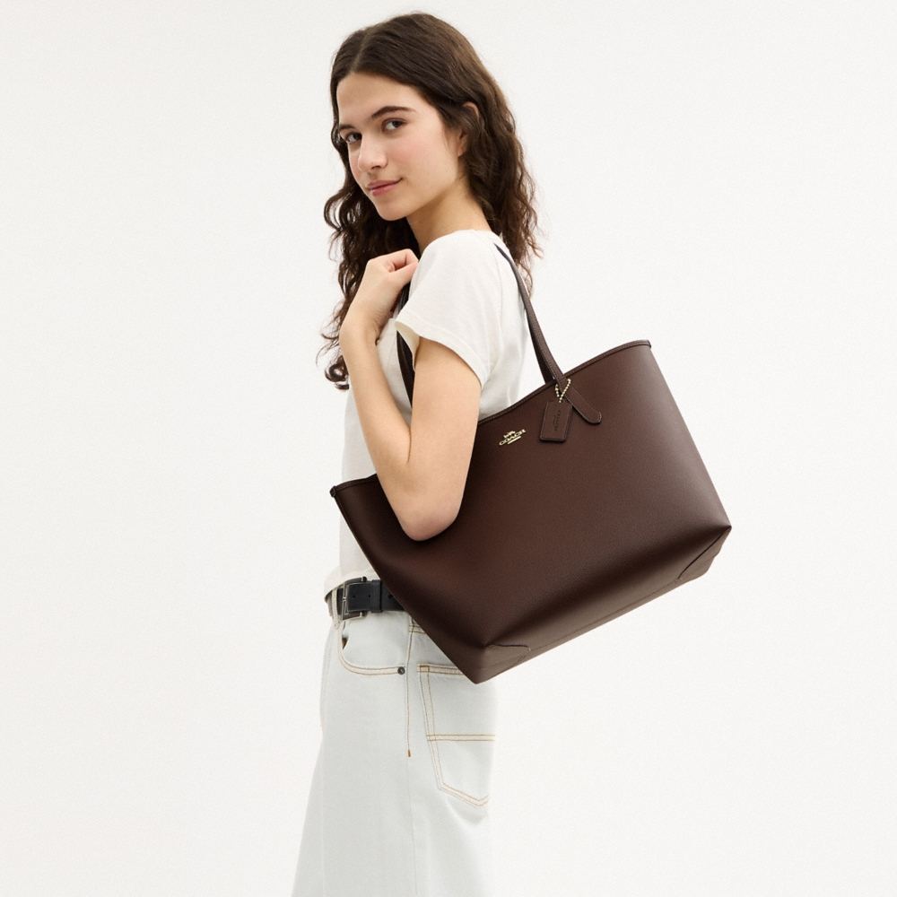 Coach Outlet City Tote Bag - Preorder