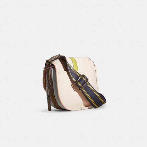 Coach Restored Hitch Crossbody With Trompe L'Oeil - Preorder